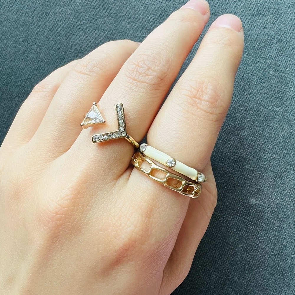 Set of 3 Stylish Rings, size 6-8